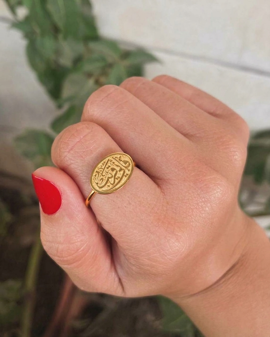 Gold Plated - Lifestyle
