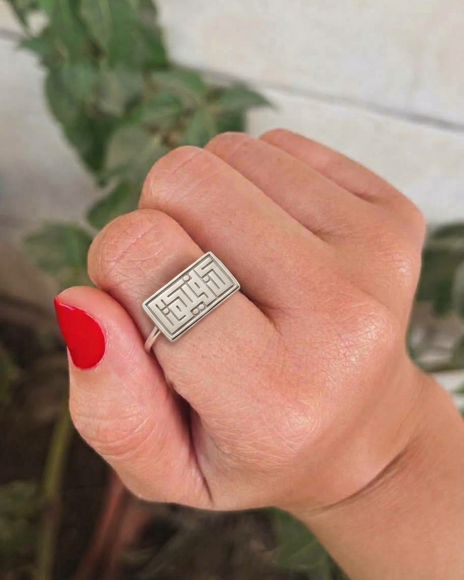 Silver Plated - Lifestyle

