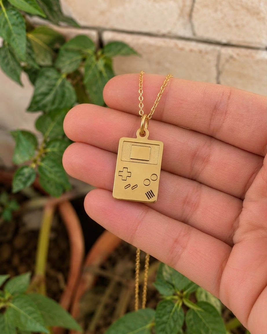 Gold Plated - Lifestyle
