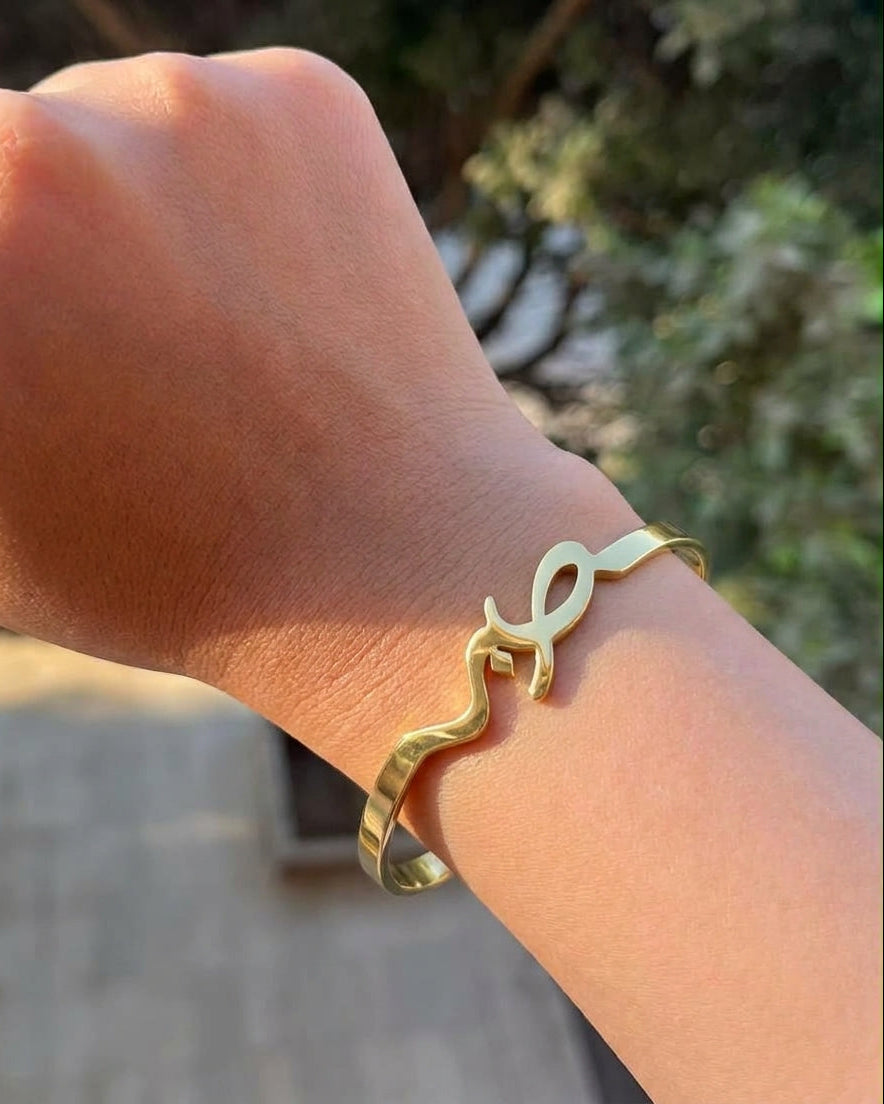Gold Plated - Lifestyle
