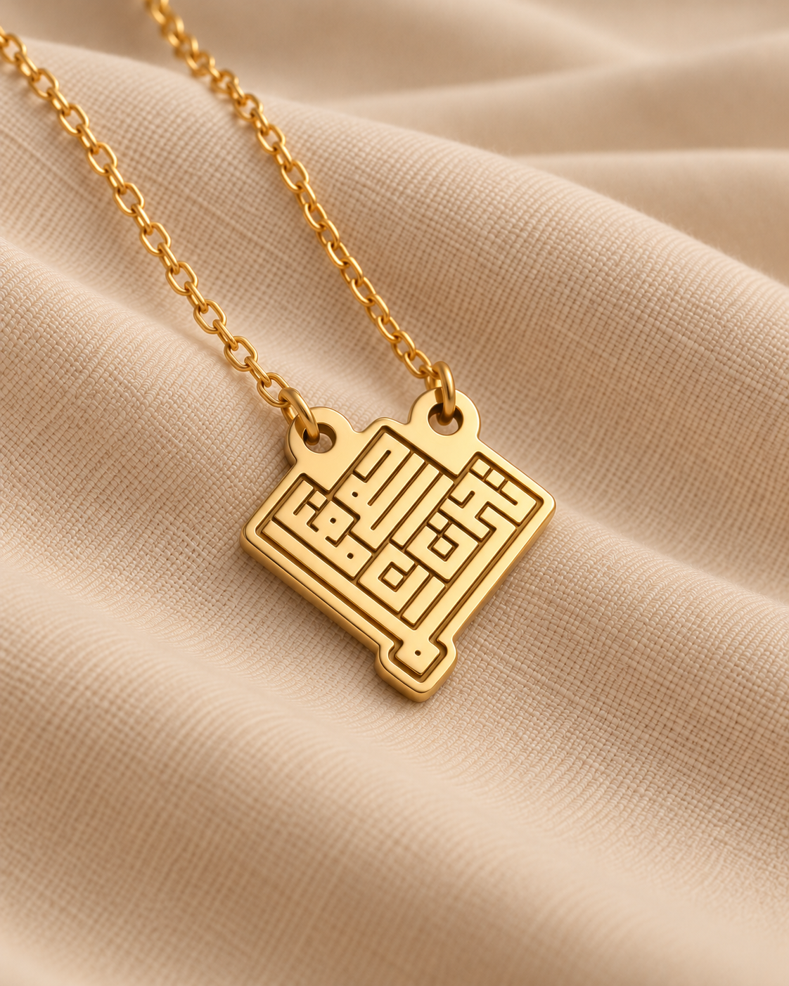 Gold Plated - Detail
