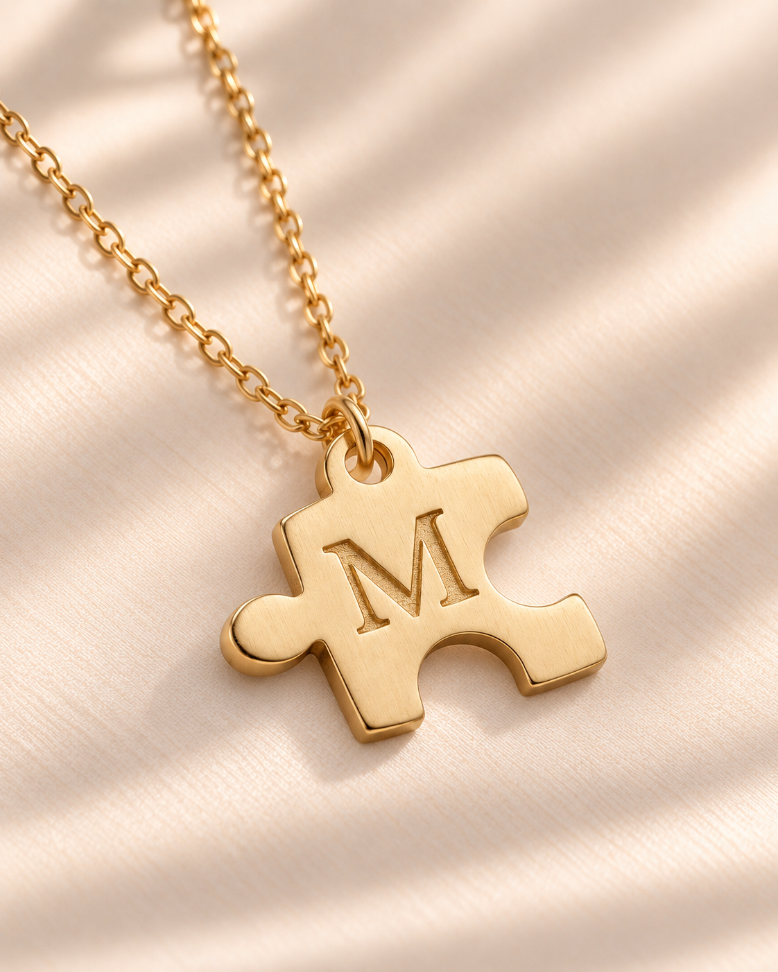 Gold Plated - Detail
