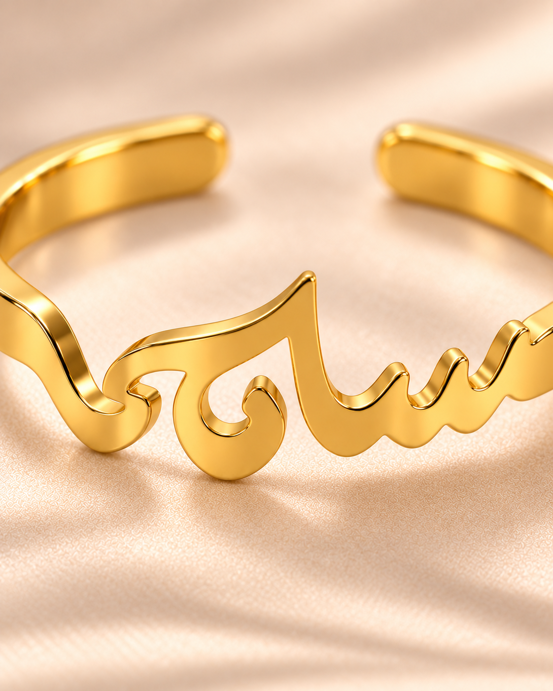Gold Plated - Detail
