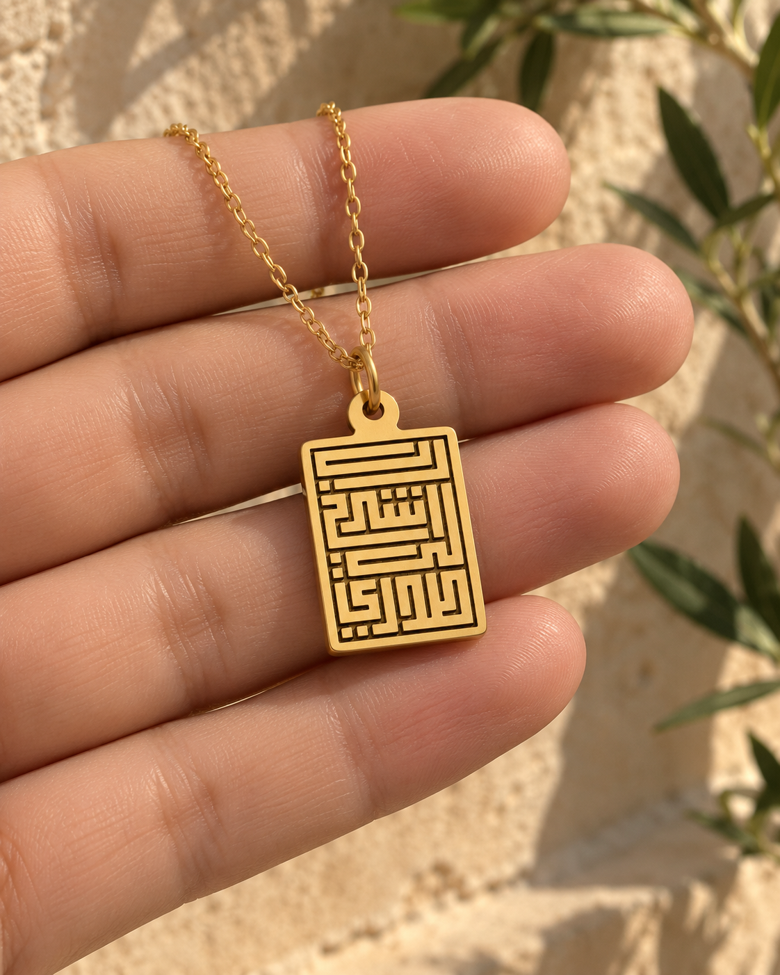 Gold Plated - Lifestyle
