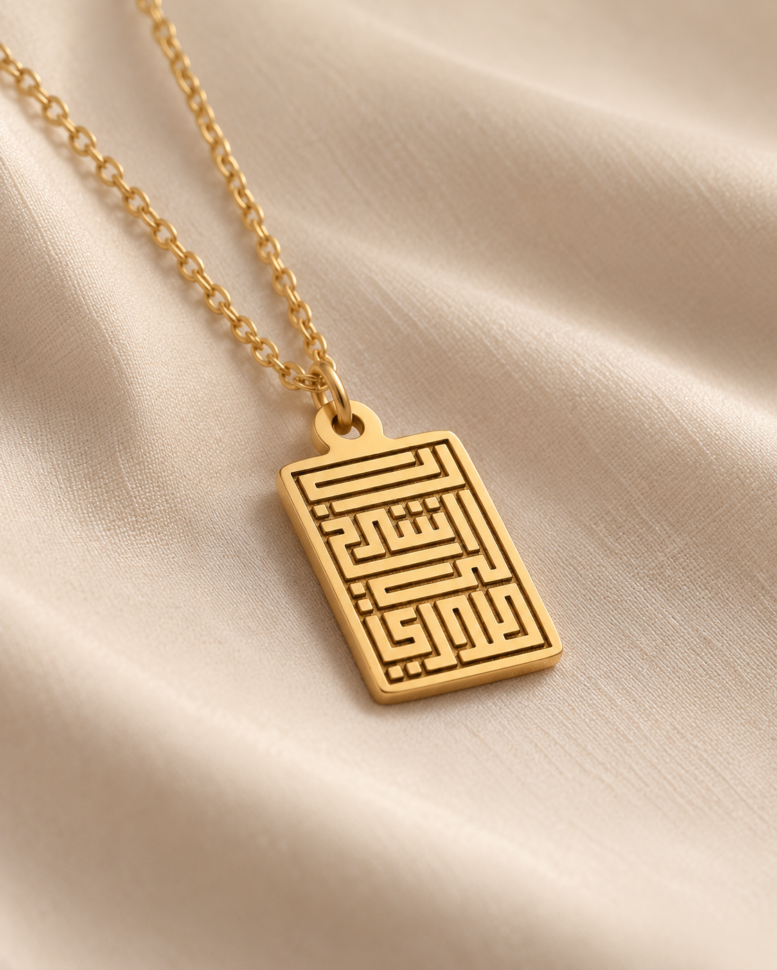 Gold Plated - Detail
