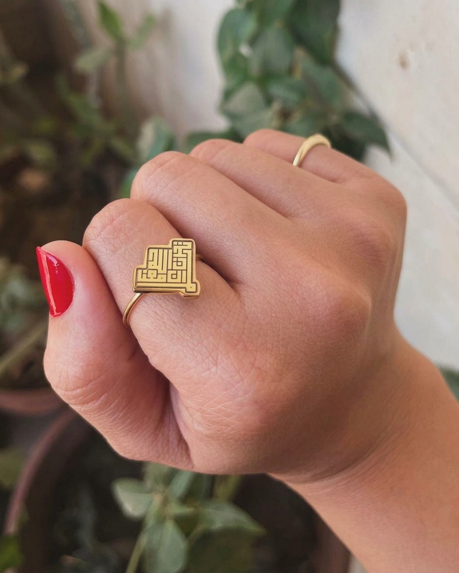 Gold Plated - Lifestyle

