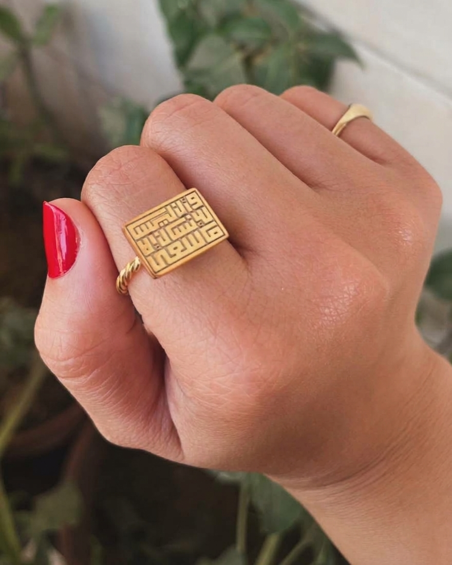 Gold Plated - Lifestyle
